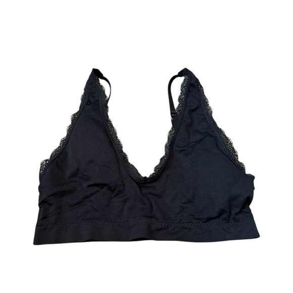 Marilyn Monroe Other - EUC Marilyn Monroe Black Lace Trim Bralette